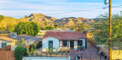 68613 E St, Cathedral City