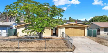 13951 Powers Rd, Poway