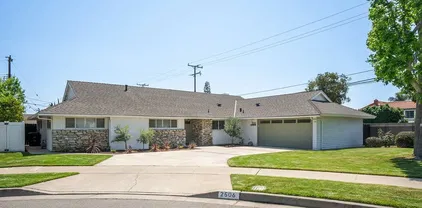 2506 E Roberta Dr, Orange