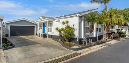21851 Newland Unit 137, Huntington Beach
