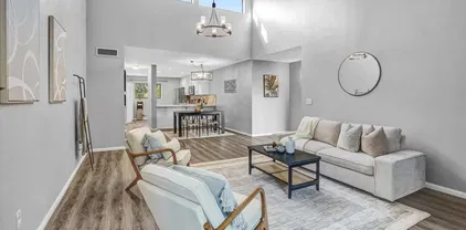 6363 Rancho Mission Rd Unit 4, Mission Valley