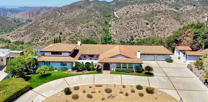 2064 Santa Margarita Dr, Fallbrook