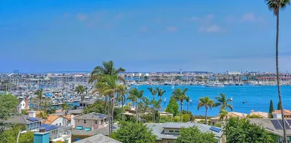 885 Armada Ter, Point Loma (Pt Loma)