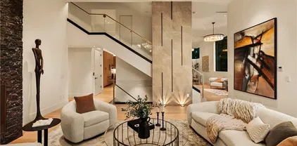 1955 Curson Pl, Los Angeles