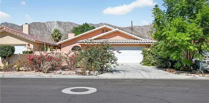 51895 Avenida Martinez, La Quinta