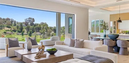23892 Hillhurst Dr, Laguna Niguel