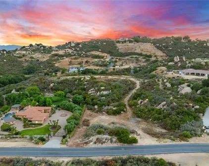 Hacienda, Murrieta