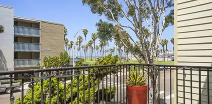 2999 Mission Blvd Unit 201, Pacific Beach/Mission Beach
