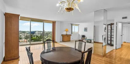3635 7th Ave Unit 13E, Mission Hills