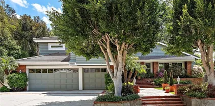 25122 Black Horse Ln, Laguna Hills