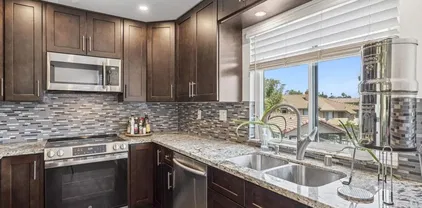 955 Postal Way Unit 58, Vista