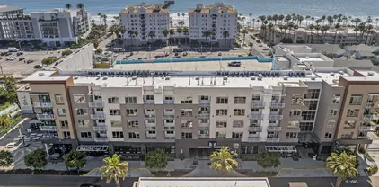 355 N Clevaland St Unit 206, Oceanside