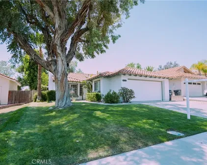 25205 Via Las Lomas, Murrieta