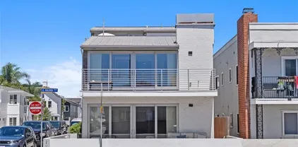 200 E Balboa Blvd, Newport Beach