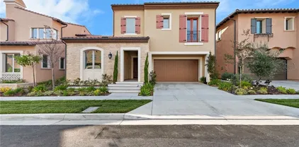 215 Sutters Ml, Irvine