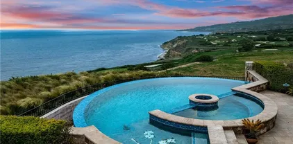 32040 Cape Point Dr, Rancho Palos Verdes