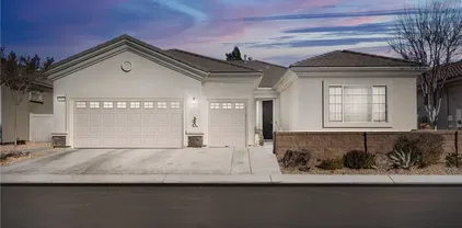 19344 Macklin St, Apple Valley