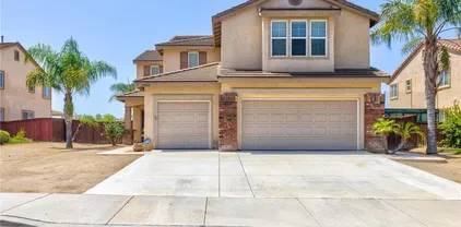27945 Tree Ridge St, Murrieta