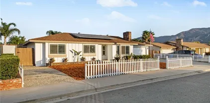 956 Dolly Dr, Lake Elsinore