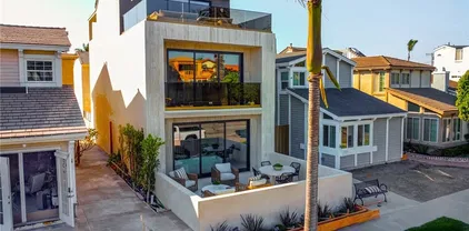 505 17th St, Huntington Beach