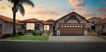 1426 Barbados Dr, Hemet