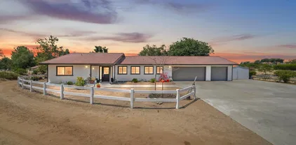 38680 Avenida De La Bandolero, Temecula