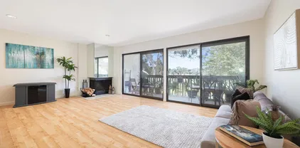 2503 Navarra Dr Unit 105, Carlsbad