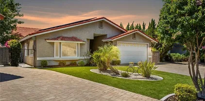 30201 Spray Dr, Canyon Lake