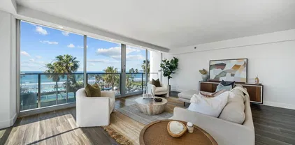 1810 Avenida Del Mundo Unit 408, Coronado