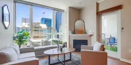300 W Beech St Unit 1101, Downtown