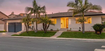 1674 Evergreen St, Point Loma (Pt Loma)