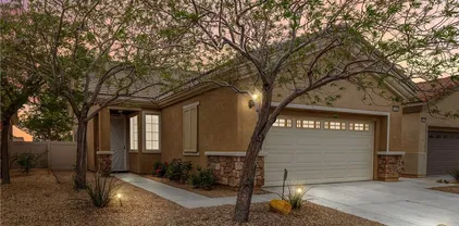 10364 Lakeshore Dr, Apple Valley