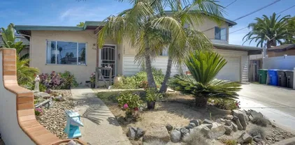 1080 Buena Pl, Carlsbad