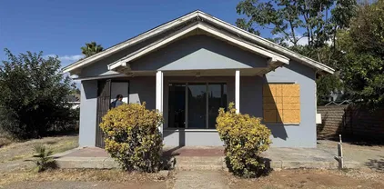 1104 S Escondido Blvd, Escondido