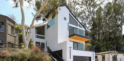 2861 Brant St, Mission Hills