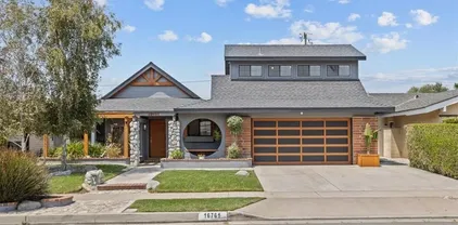 16761 Robert Ln, Huntington Beach