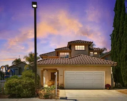 1593 Avenida Guillermo, Oceanside