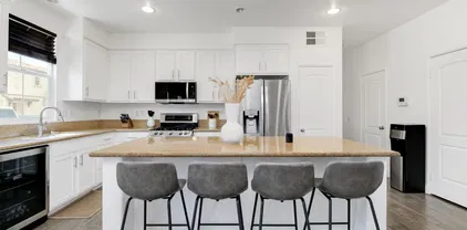 1554 San Javier Court 2, Chula Vista