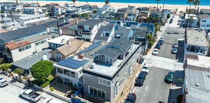 825 W Bay Ave Unit A, Newport Beach
