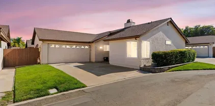 5208 Cezanne Ln, Bonita