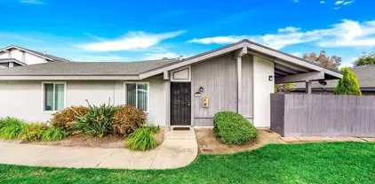 3442 Thunder Dr, Oceanside
