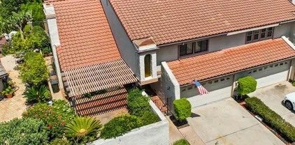 728 Arroues Dr, Fullerton