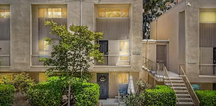5700 Baltimore Dr Unit 215, La Mesa