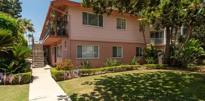 830 C Ave, Coronado