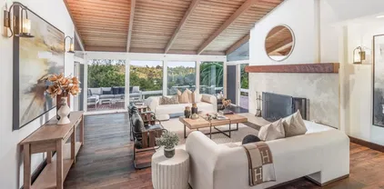 5333 Los Mirlitos, Rancho Santa Fe