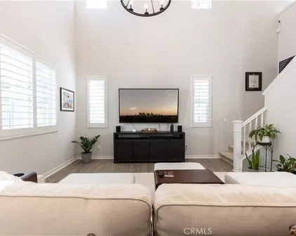 45055 Via Vela, Temecula