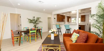 1537 E Brookdale Pl, Fullerton