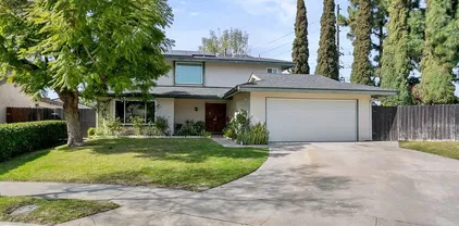 369 Hillhaven Cir, Brea