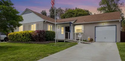 3238 Par Dr, La Mesa