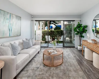 8308 Regents Rd Unit 1H, University City/UTC